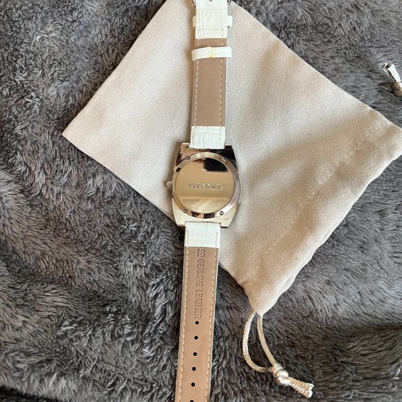 Ruby Kats Rhinestone Crystal Watch. Genuine White Leather Straps. - Picture 3 of 15